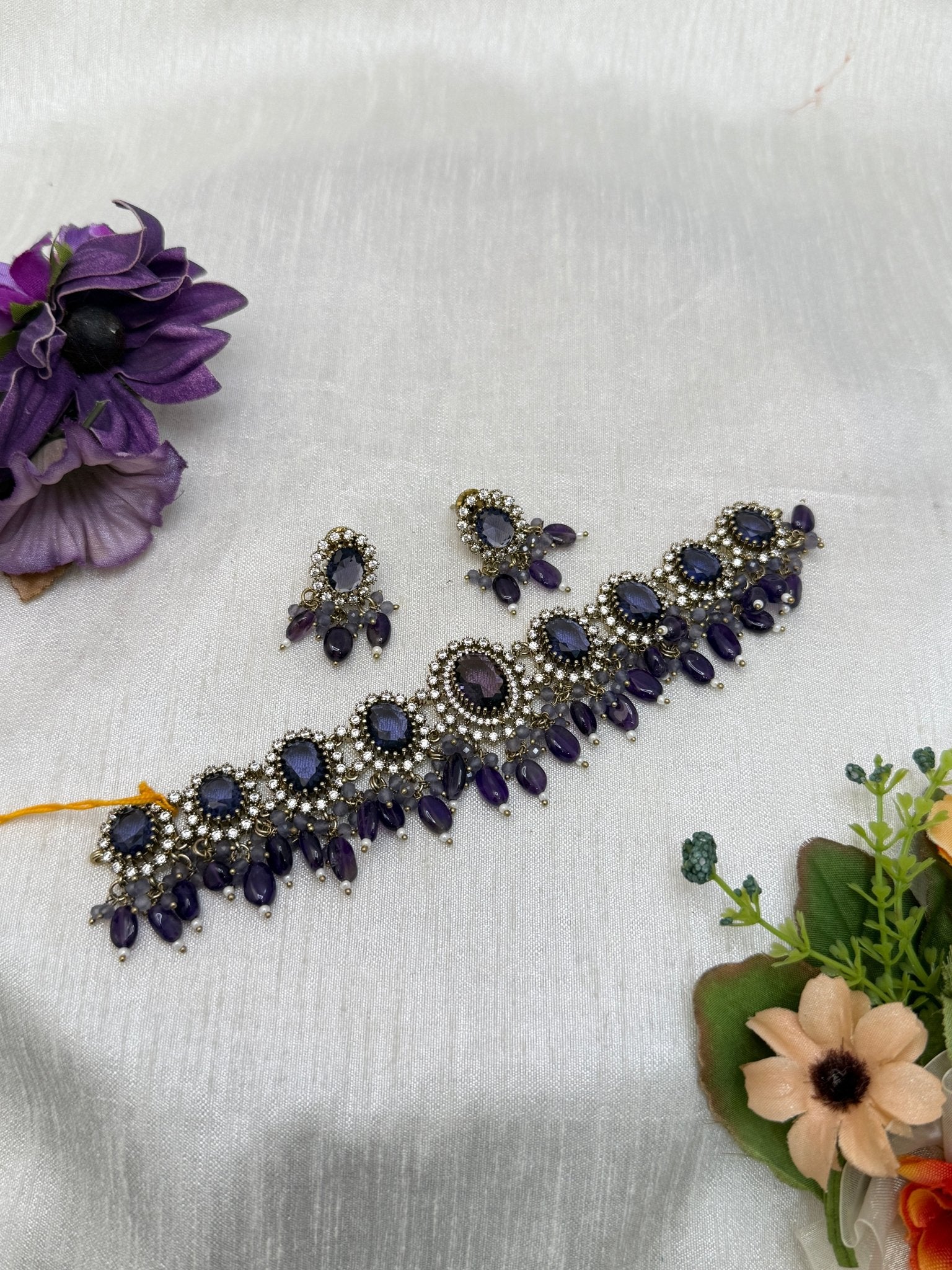 Luxurious Victorian Choker Necklace 1097 - 5 Color Options - Image 4