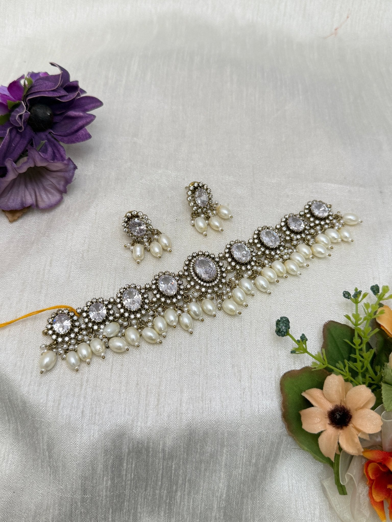 Luxurious Victorian Choker Necklace 1097 - 5 Color Options - Image 5