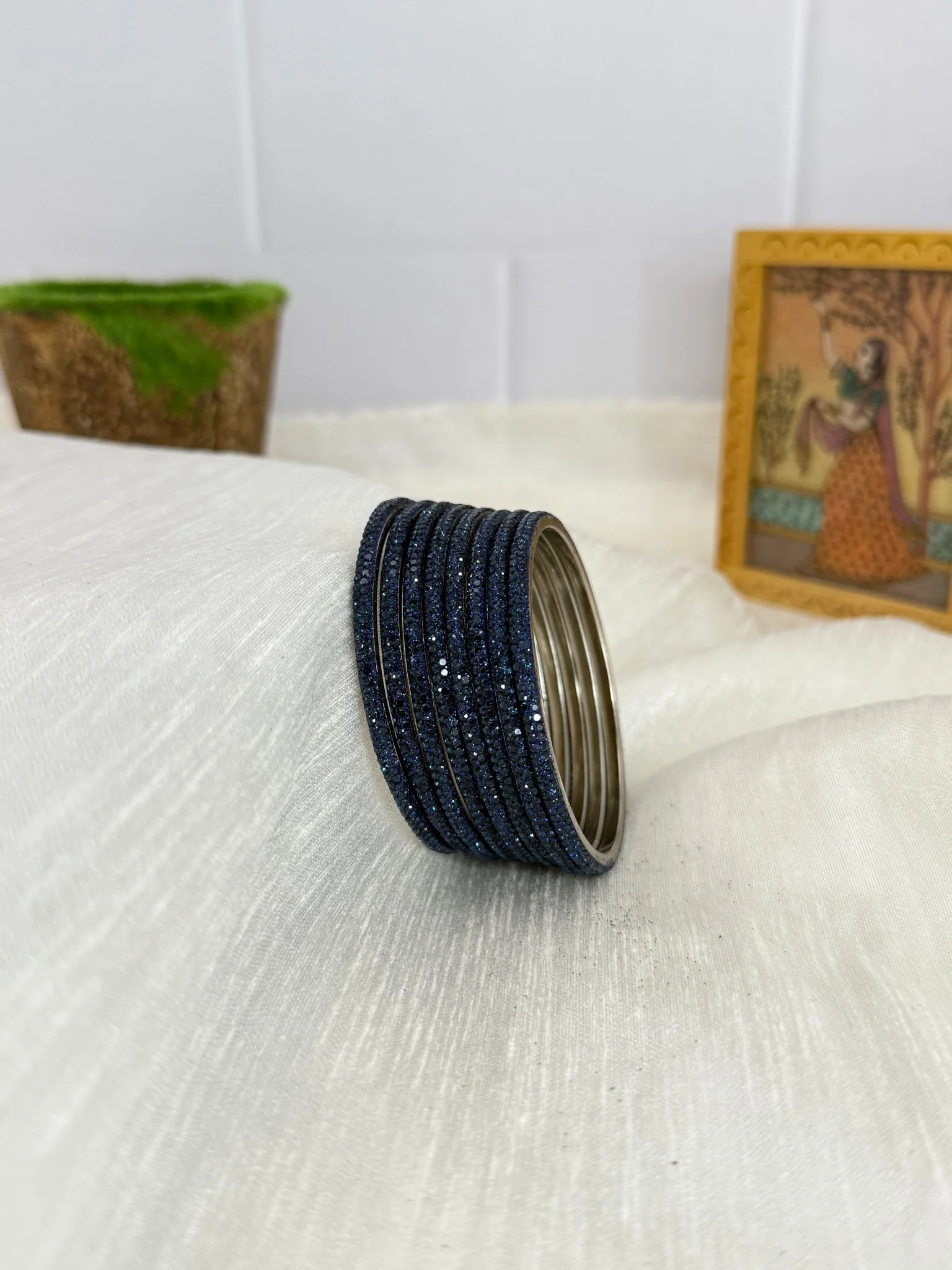 Luxurious Metal Bangle Design 005 (24 Colours) - Image 12