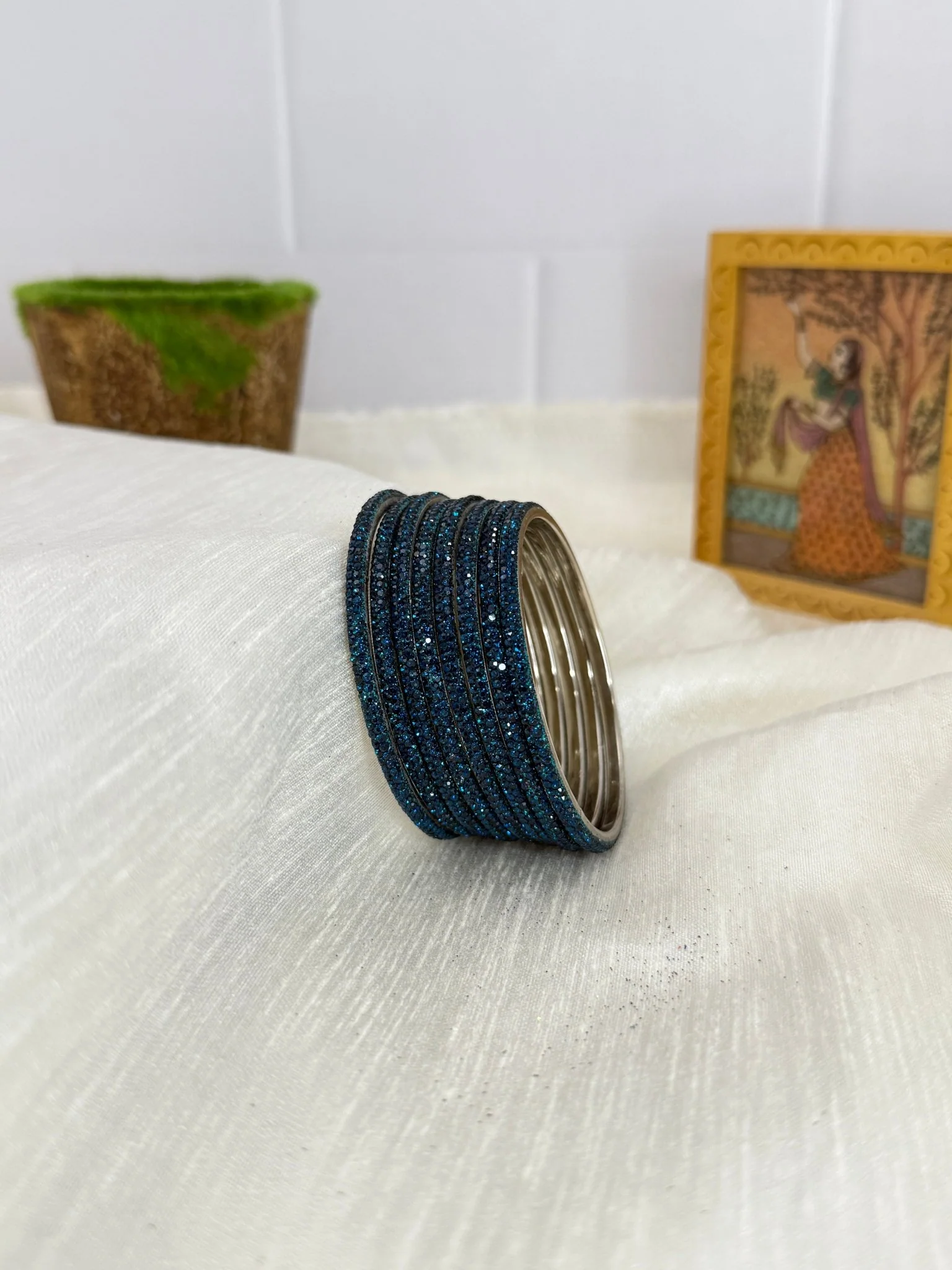 Luxurious Metal Bangle Design 005 (24 Colours) - Image 17